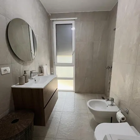 San Pietro Garden Oasis アパート